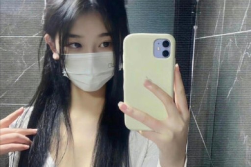 网红黄一鸣账号被封：从自曝未婚生女到遛狗冲突网红生涯大翻车